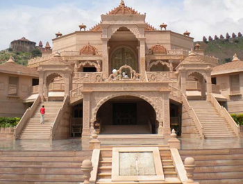 Heritage Walk: Ajmer's Architectural Marvels